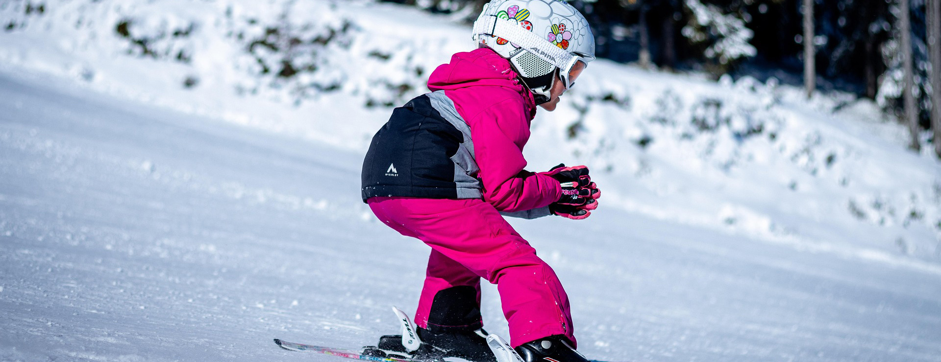 Skiuitrusting -Skiuitrusting skiing 6035709 1920